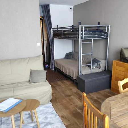 La Gela, Pieds De Pistes Aragnouet