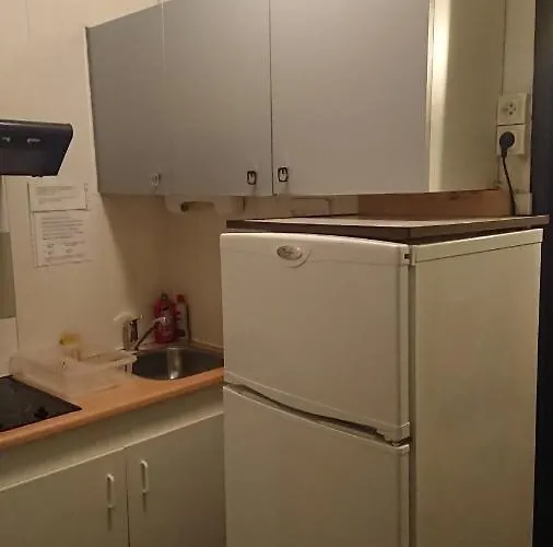 La Gela, Pieds De Pistes